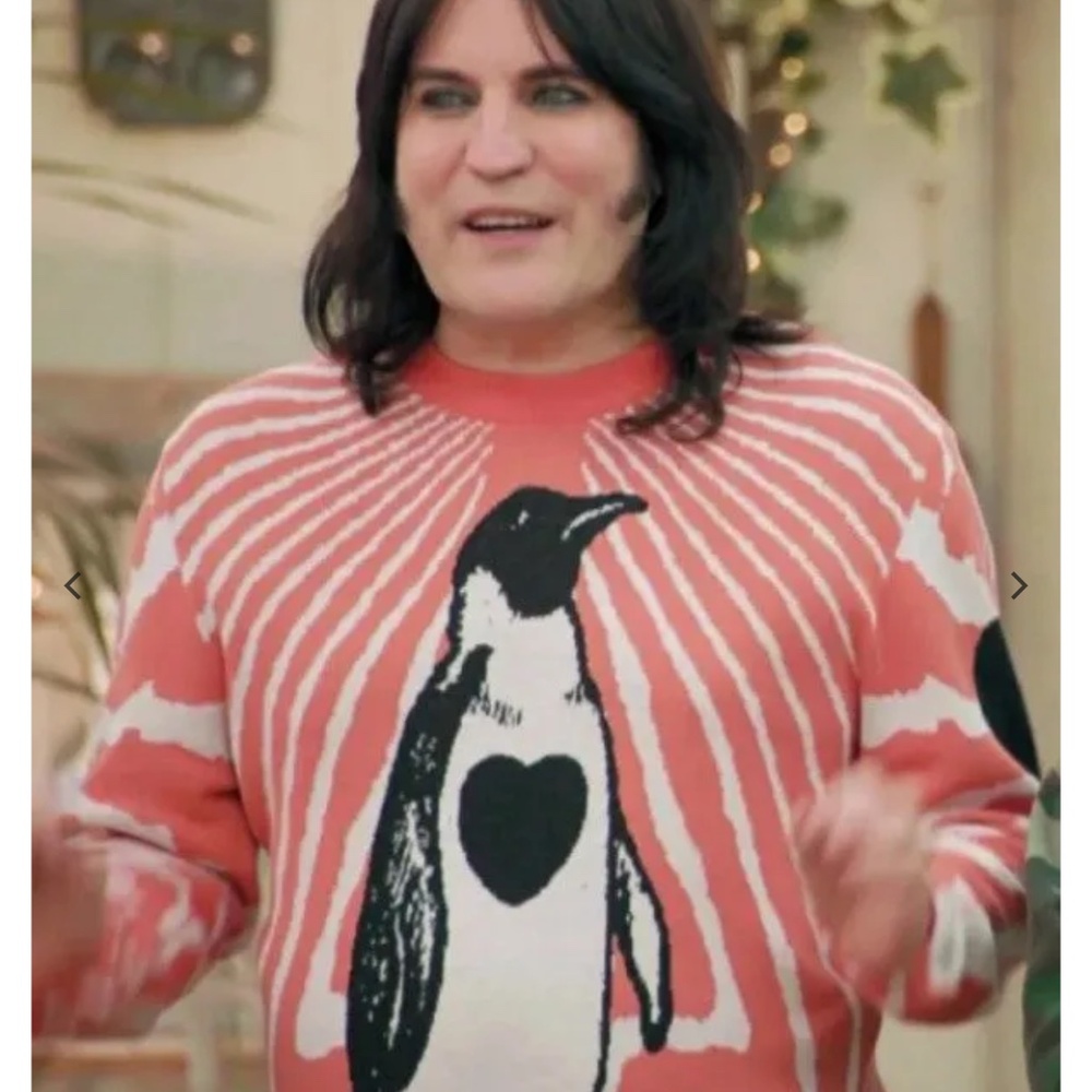 Penguin pullover top unisex size large